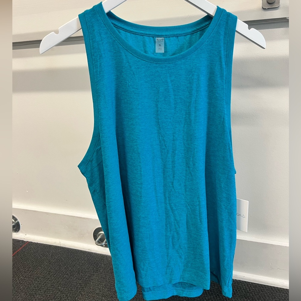 Beyond Yoga Featherweight Rebalance Tank